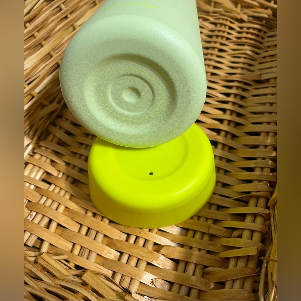 Hydro Flask - Picture 4 of 4